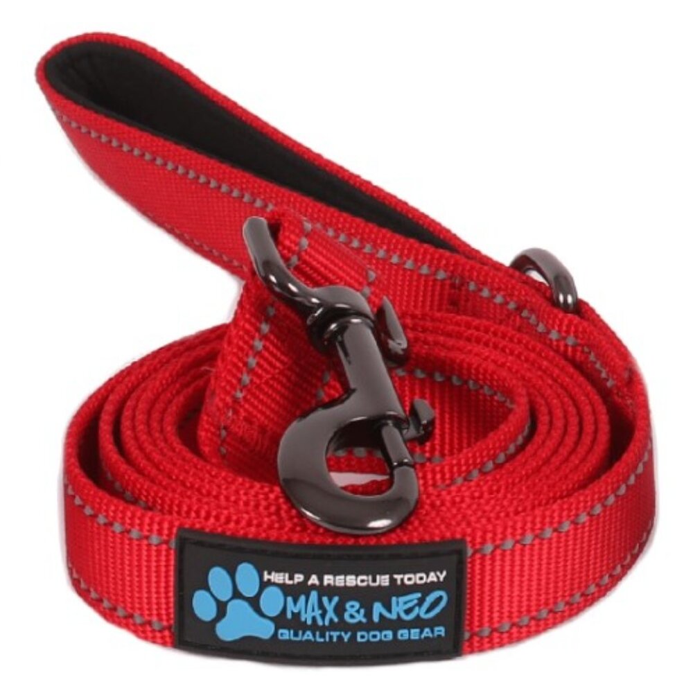 Dog Leash: Red NWT 6-foot Nylon Reflective Dog Leashes